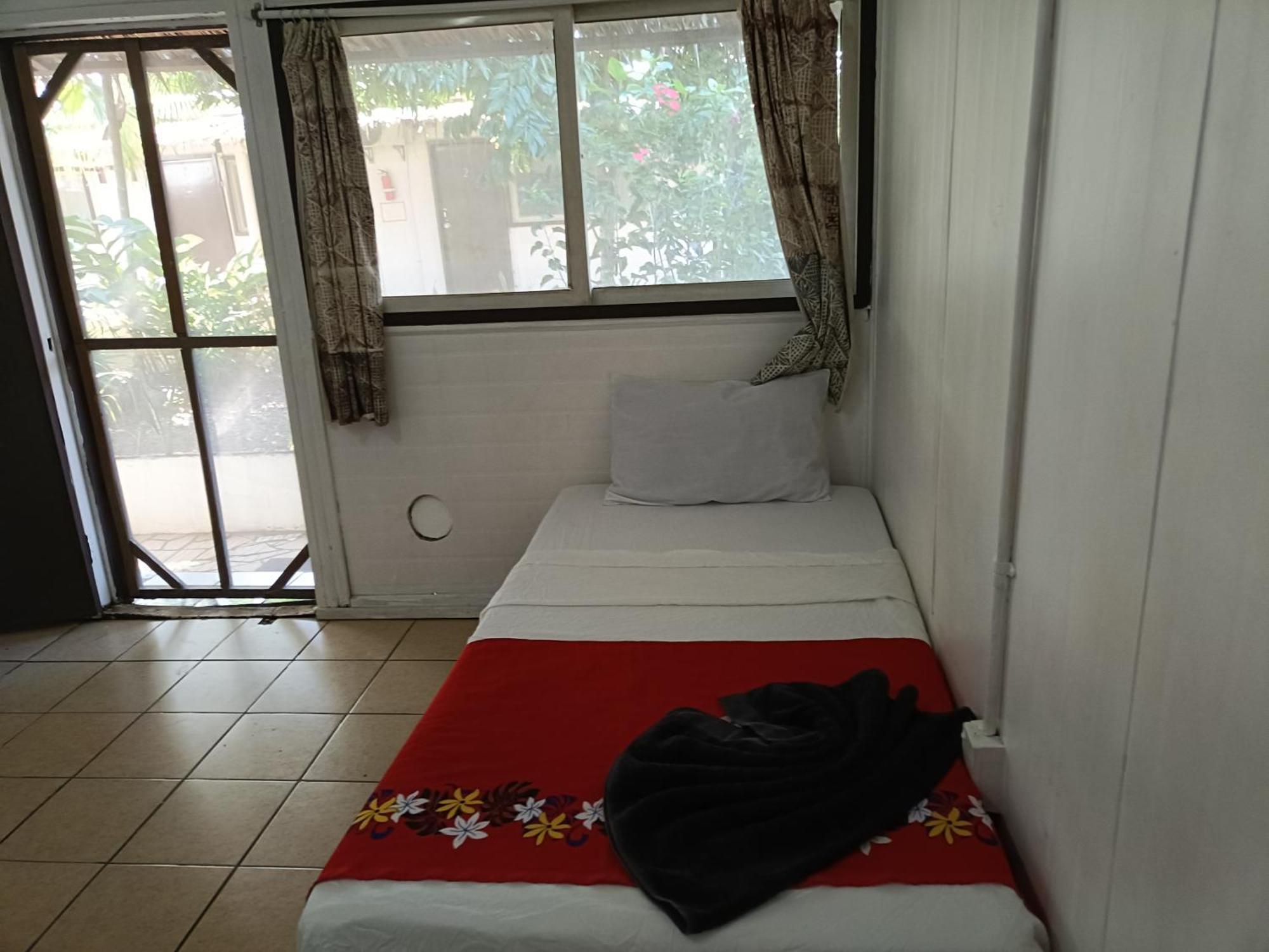 Olivias Accommodation Apia Extérieur photo